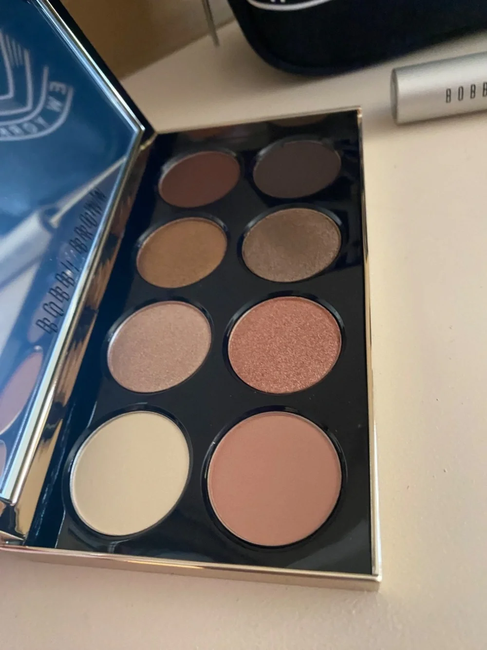 BOBBI BROWN SHINING MOMENT EYE SHADOW SET KERRI ROSANTHAL W/ MASCARA & ZIPPOUCH